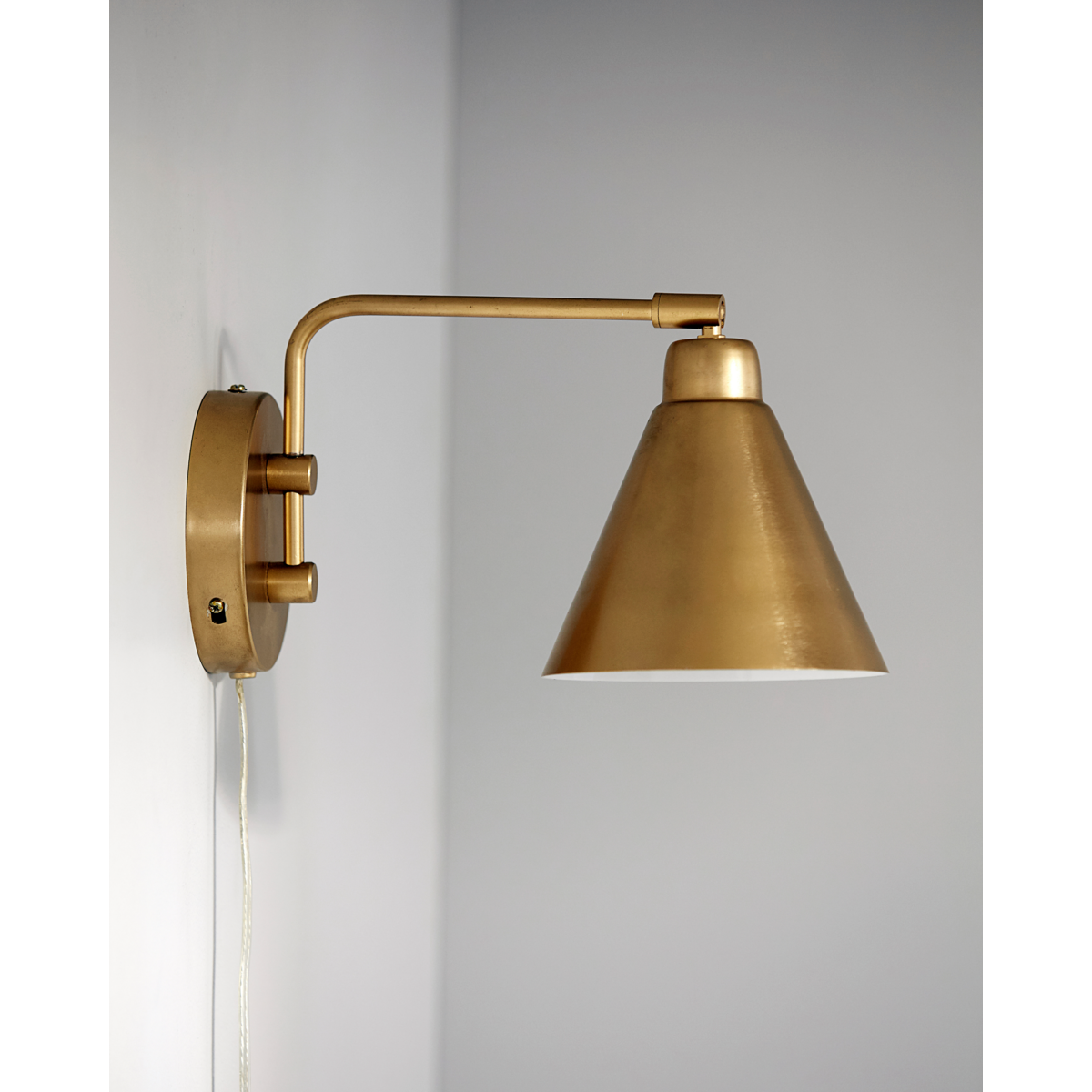 Vägglampa, hdgame, mässing