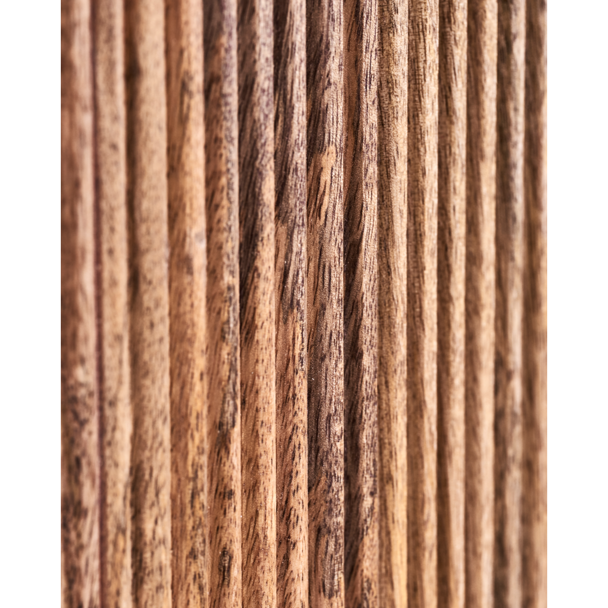 Hylla, hdbalance, antik brun