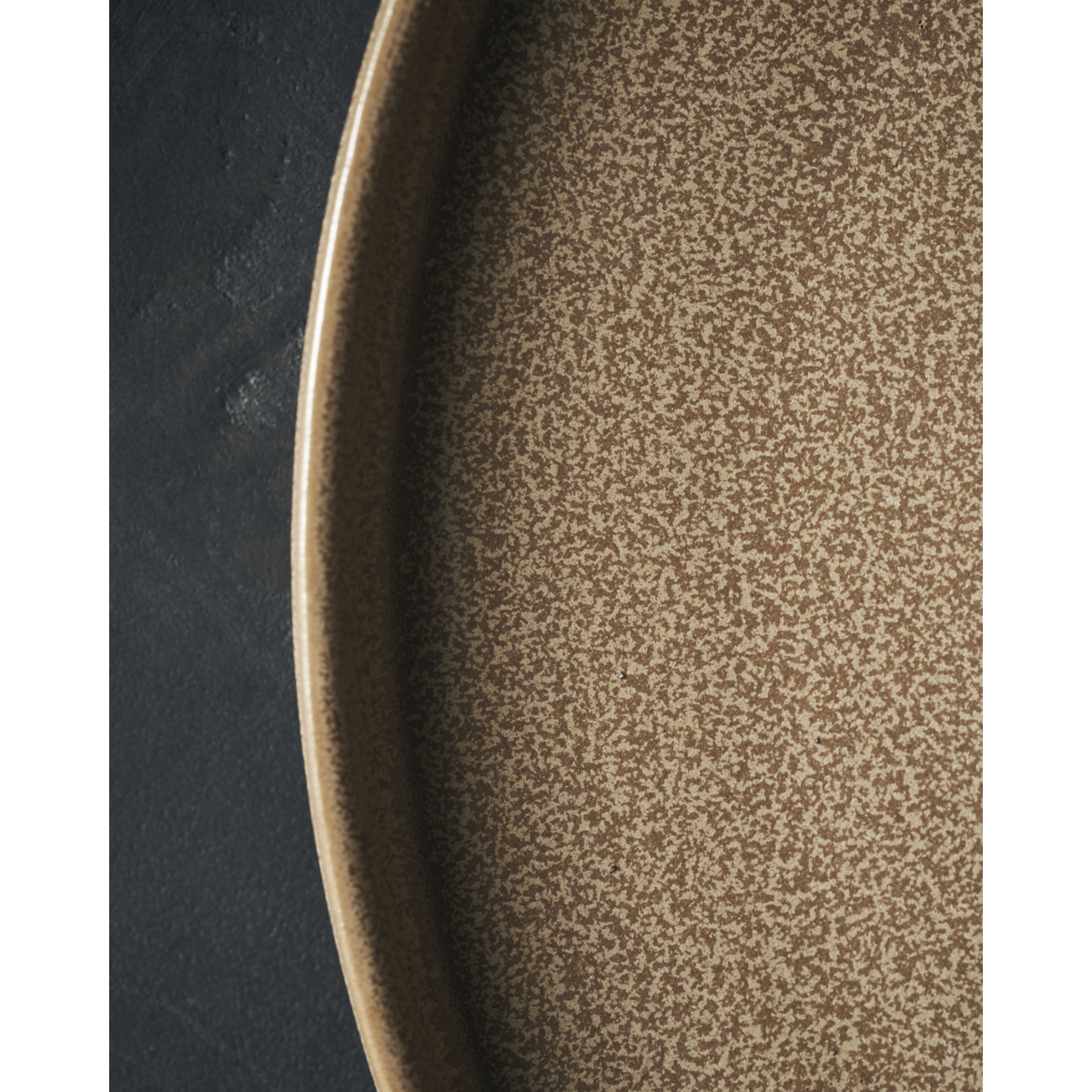 Middagsplatta, HDCARA, CAMEL H: 2,5 cm, DIA: 27 cm