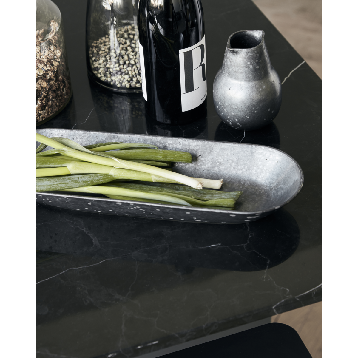 Serveringsfat, HDPion, Svart; Brun