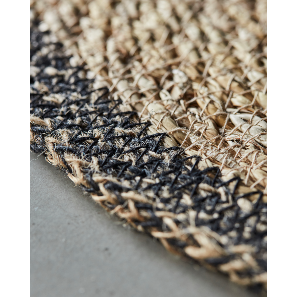 Däck, hdspace, svart; Naturlig