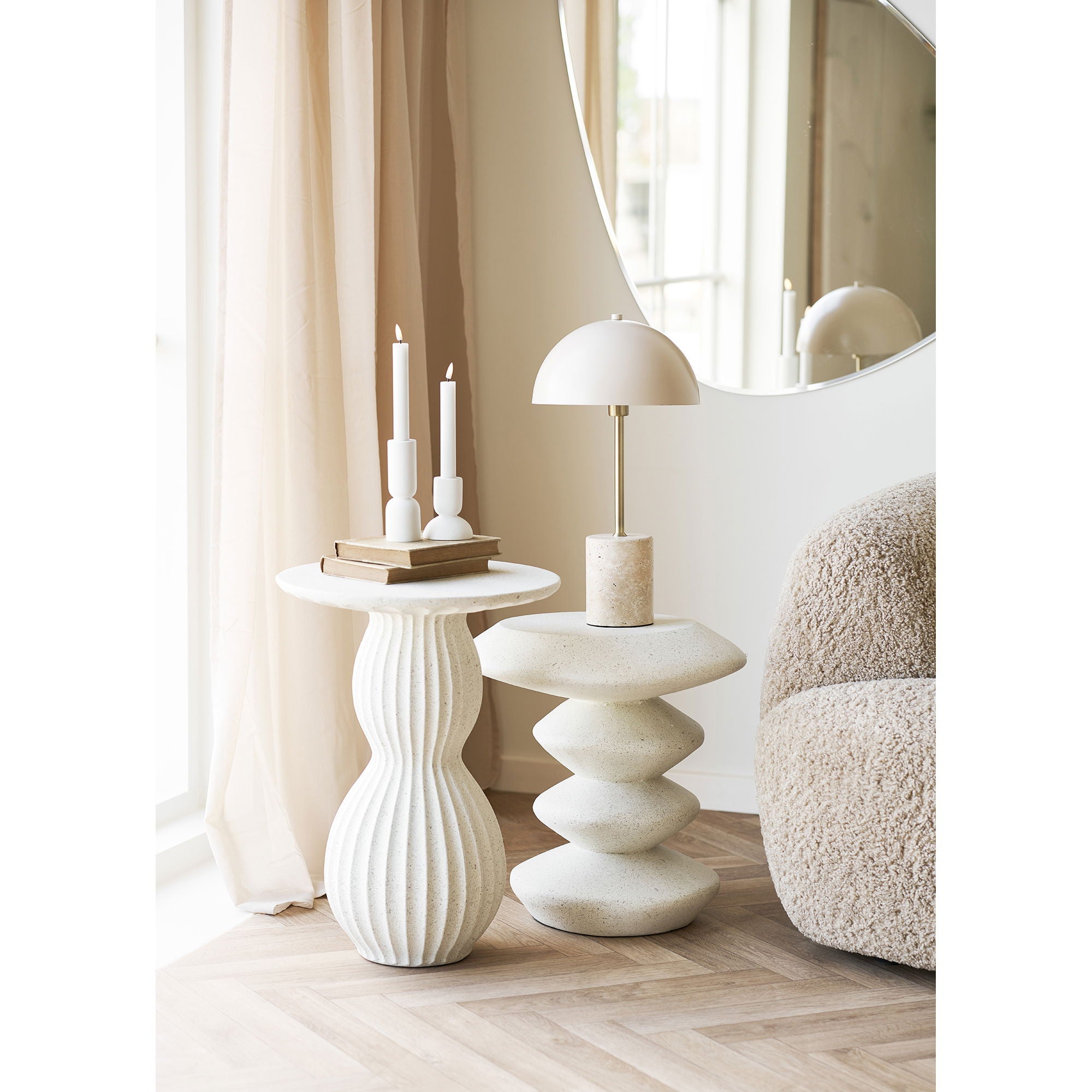 Blackburn sidobord - sidobord, fiberclay, vit Ø36x45,5 cm