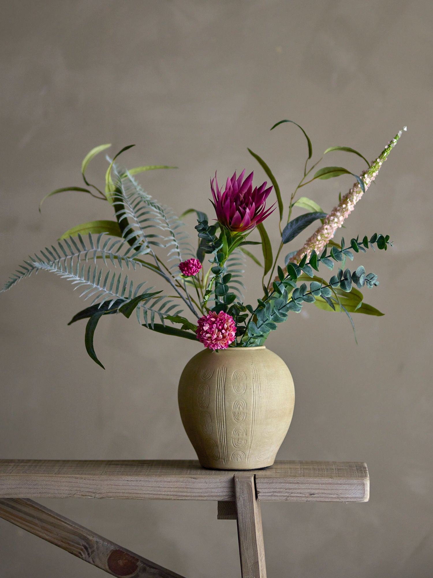 Bloomingville Crown Bouquet, röd, konstgjorda blommor