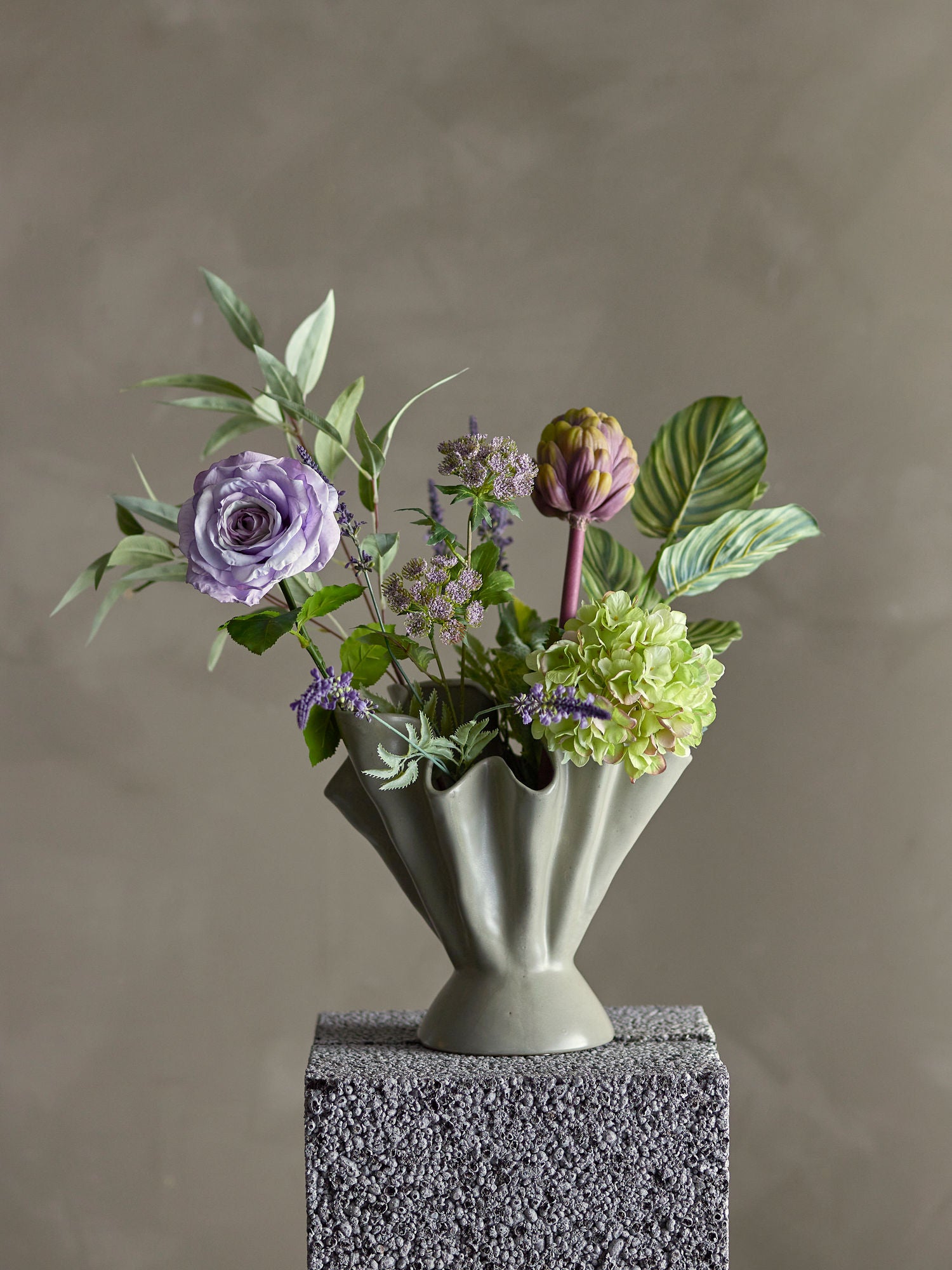 Bloomingville Whisper Bouquet, lila, konstgjorda blommor
