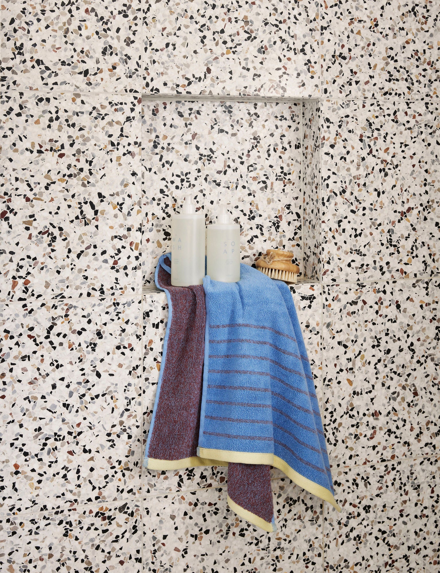 HübSch Promenade handduk stor lila/blå