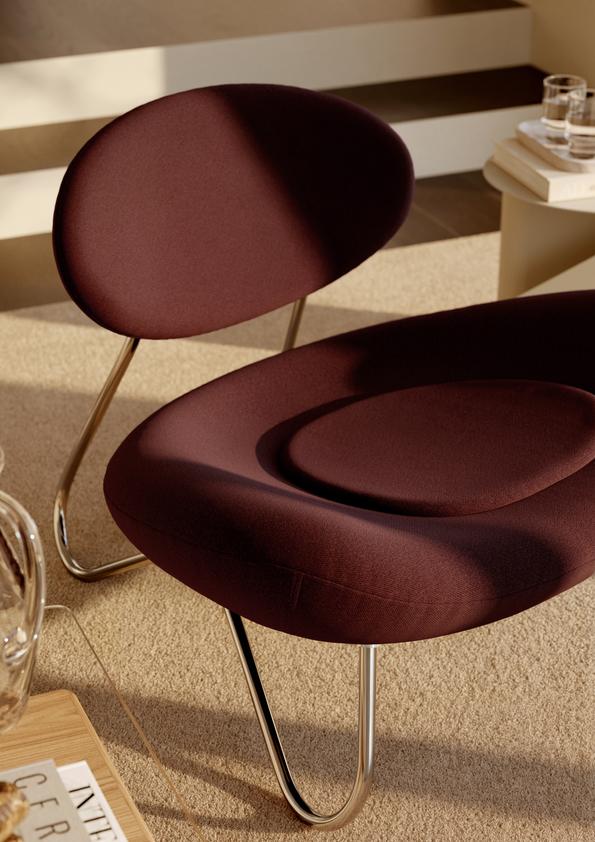 Meadow Lounge Chair - Bordeaux/borstad stål