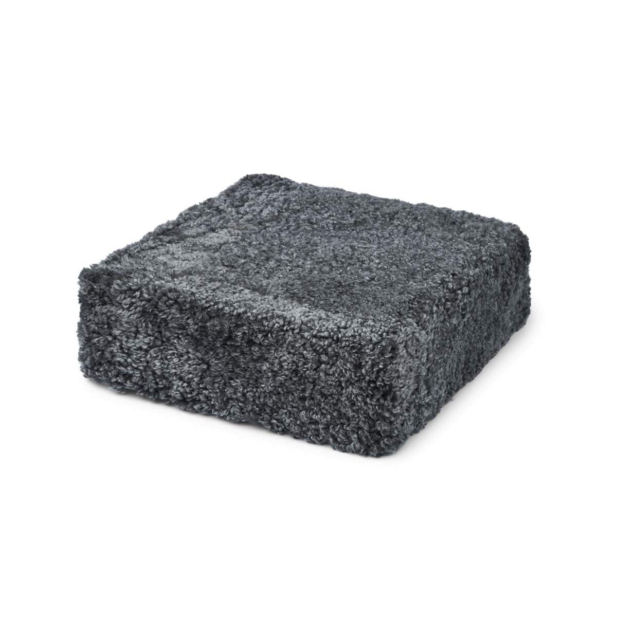 Poff | Korthårig | Nya Zeeland | 40x40x13 cm