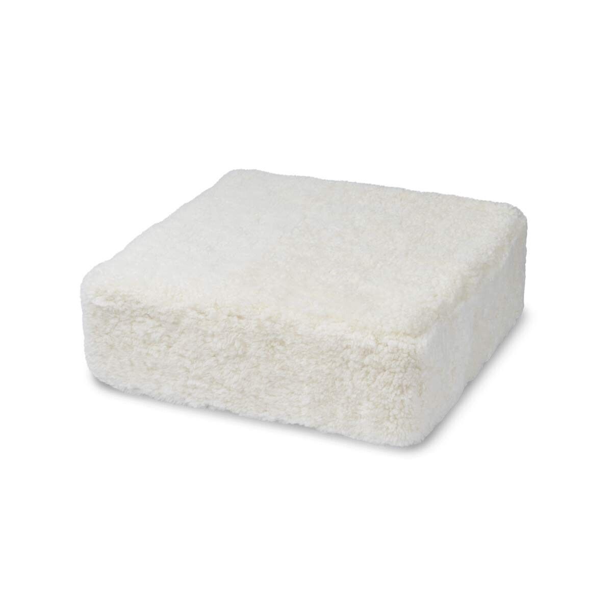 Poff | Korthårig | Nya Zeeland | 40x40x13 cm