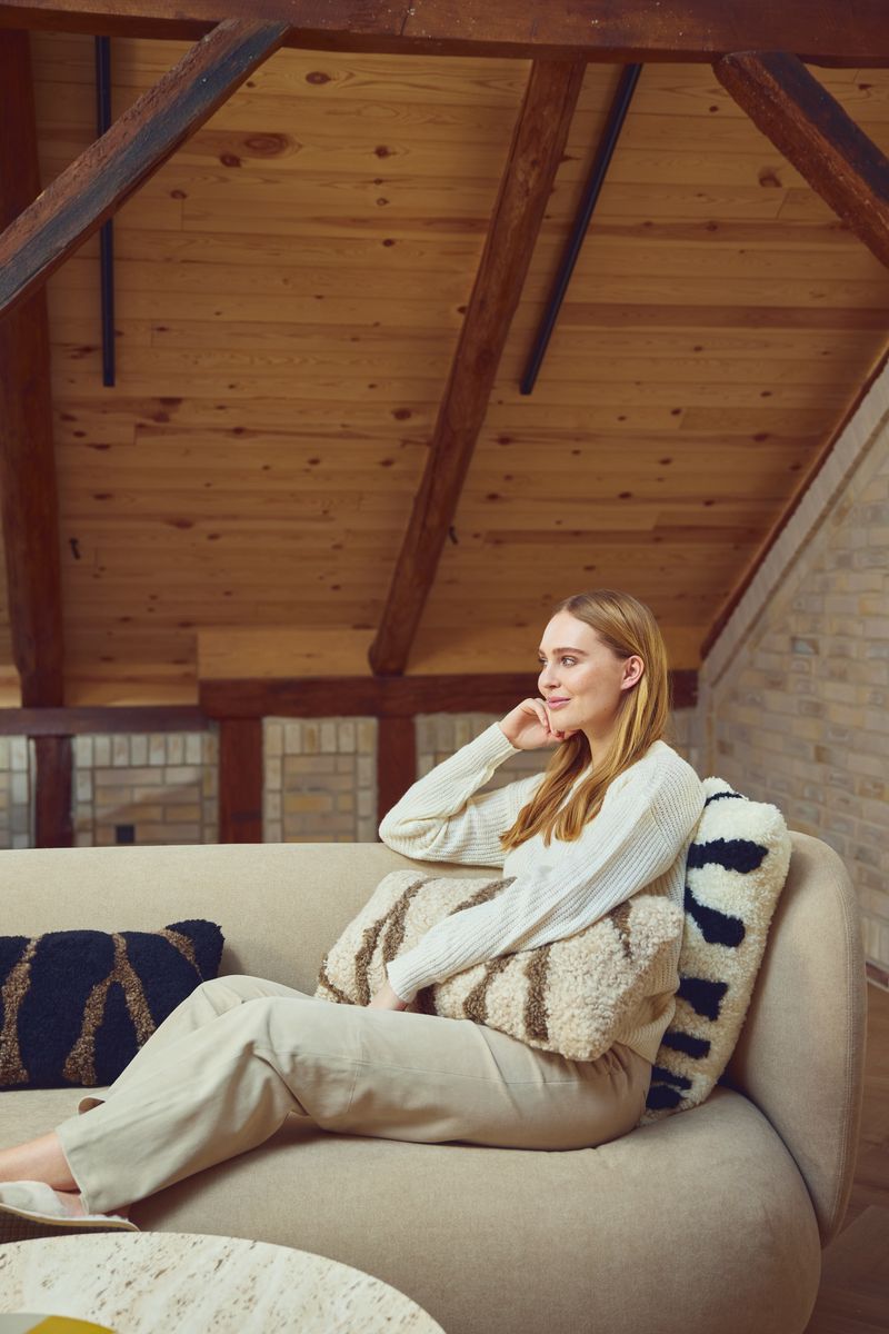 Zebra lammskinnskudde | Korthårig | Nya Zeeland | Dubbelsidig | 30x60 cm