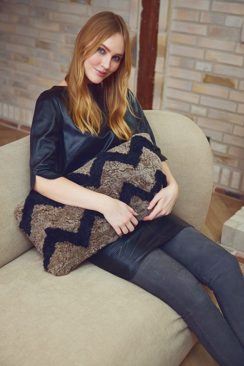 Sicksack kudde av lammskinn | Korthårig | Nya Zeeland | Dubbelsidig