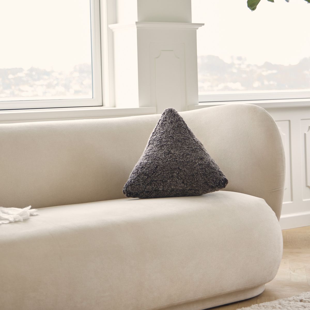 Hematit kudde | Korthårig | Nya Zeeland | 35x35x35 cm