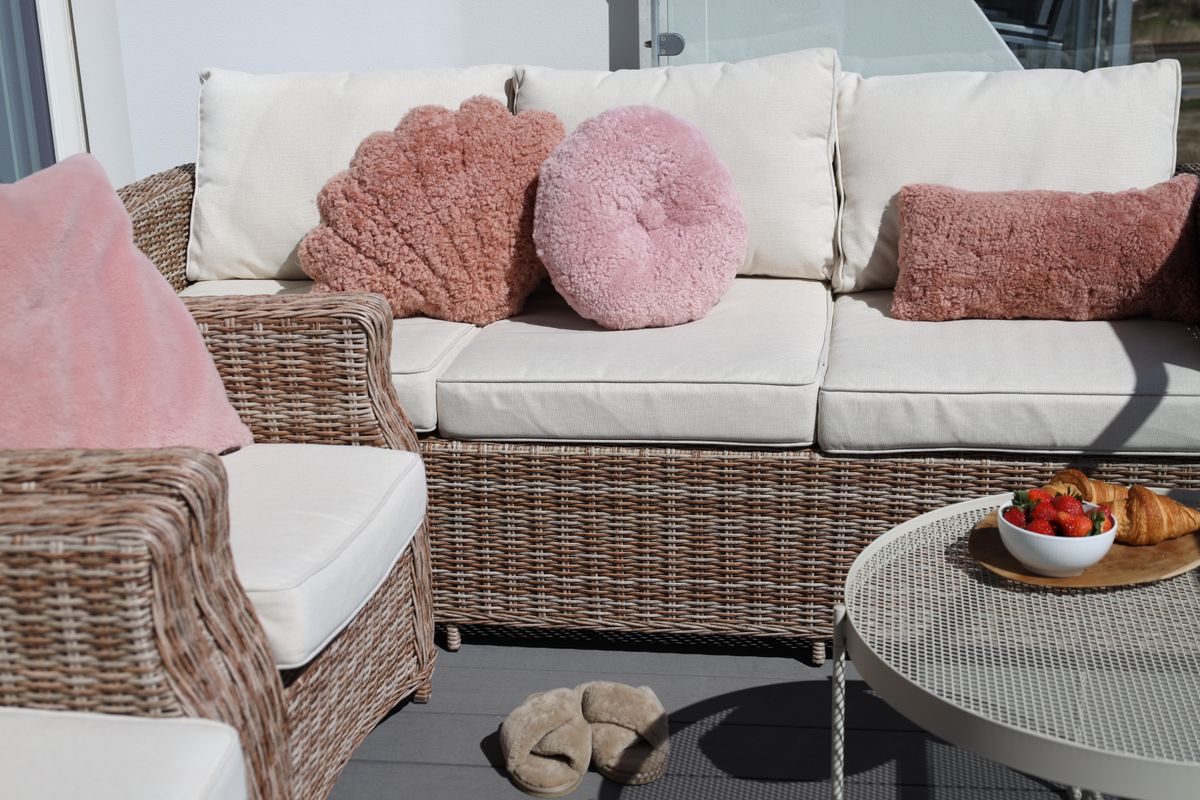 Lammskinnskudde | Korthårig | Nya Zeeland | Dubbelsidig | 30x60 cm