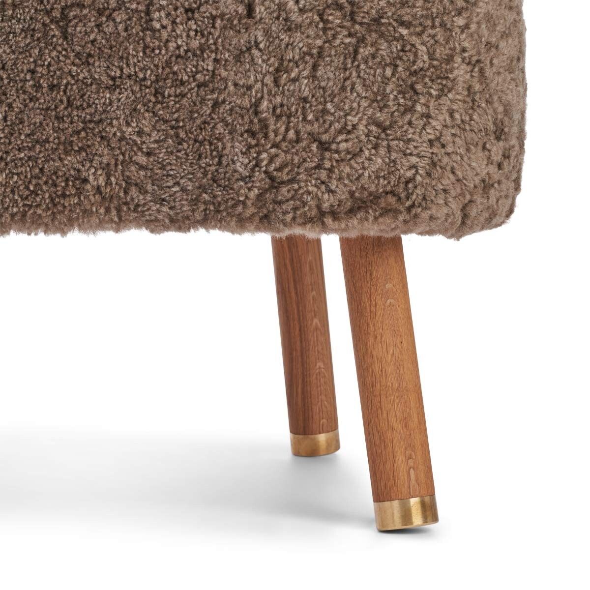 Emil Lounge Chair | Mässing | Korn