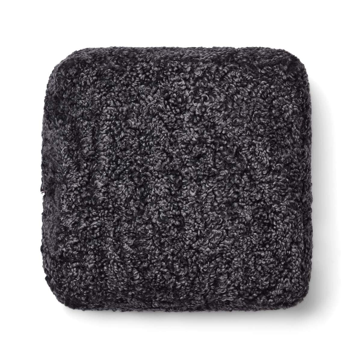 Poff | Korthårig | Nya Zeeland | 40x40x13 cm