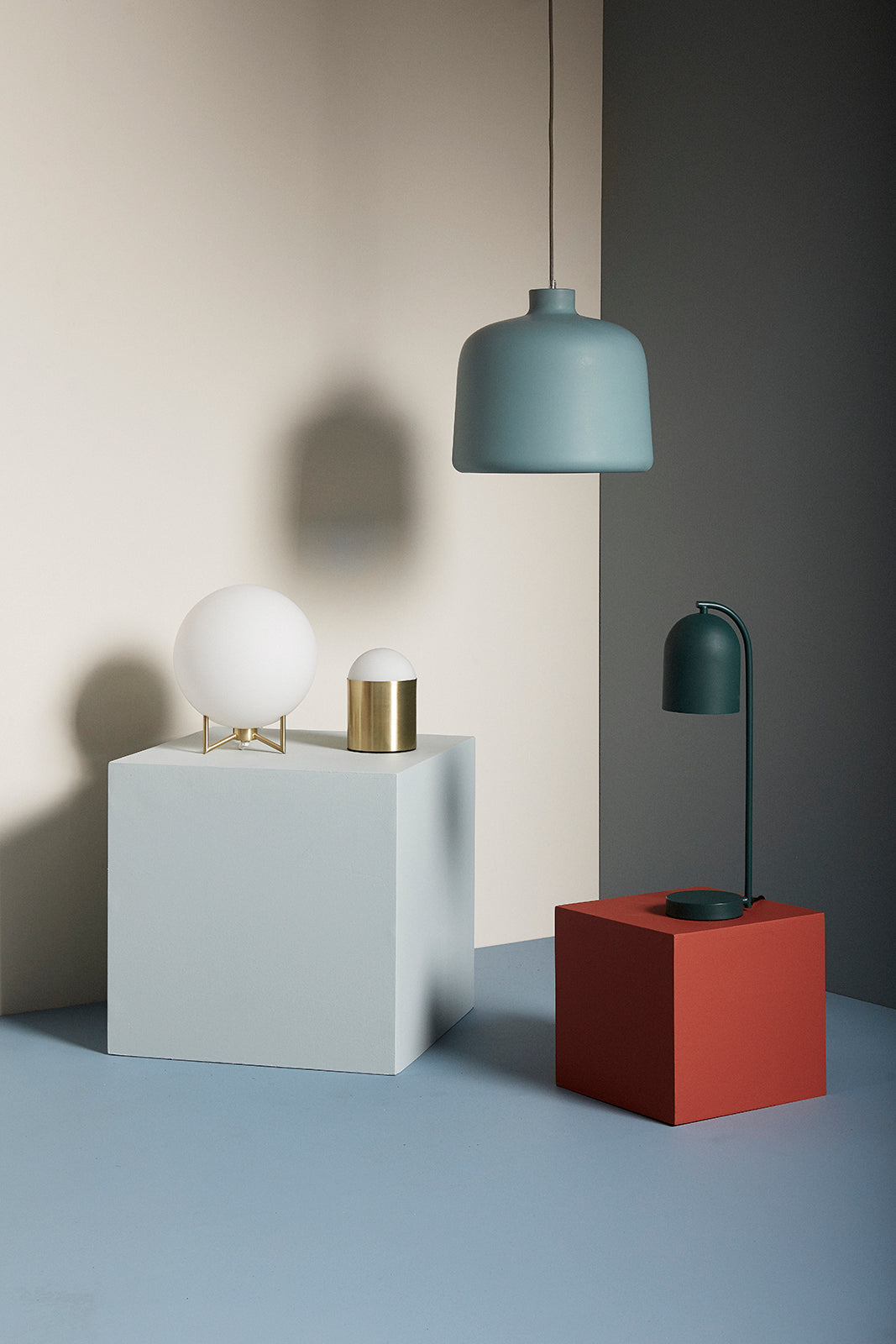 Skulpturbordsbelysning mässingsfärg - Ø12xH19cm, E14/25W