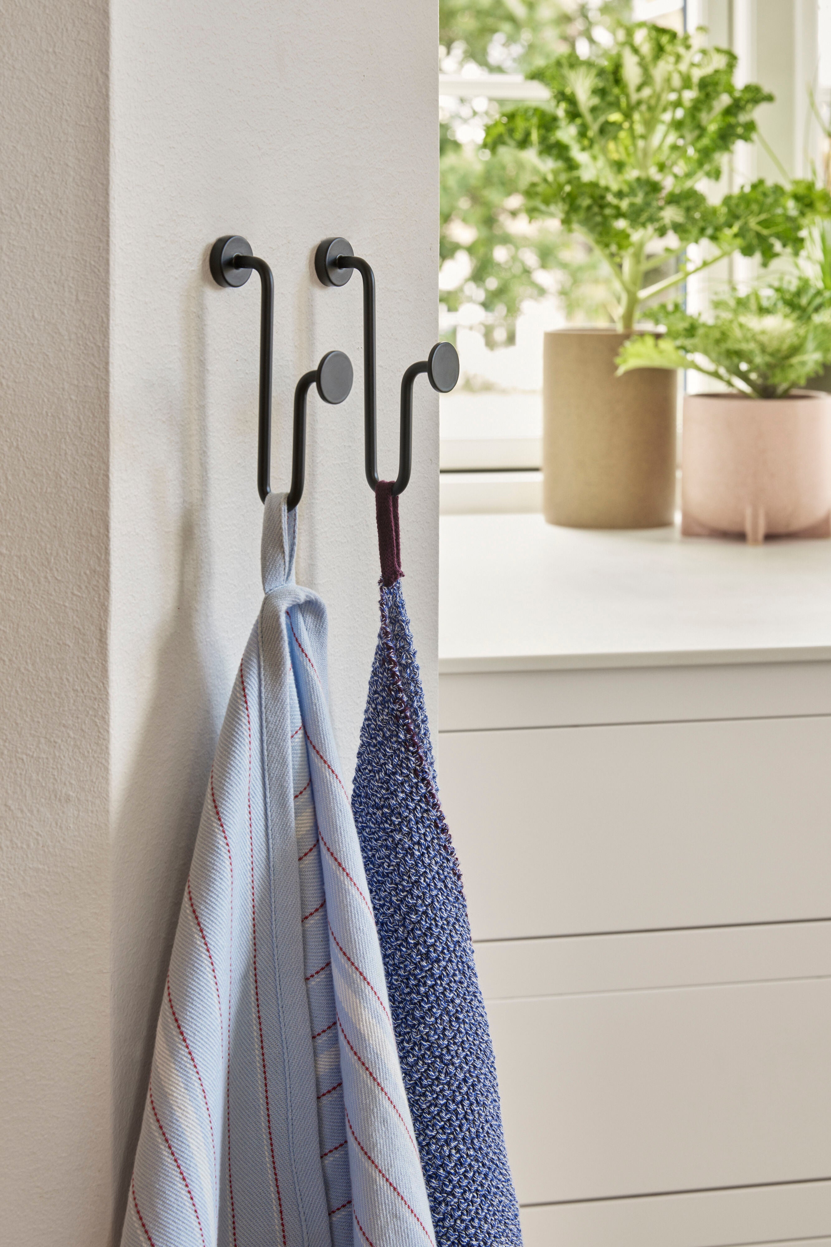 Svängkrok Svart - 7x2,5xh13cm