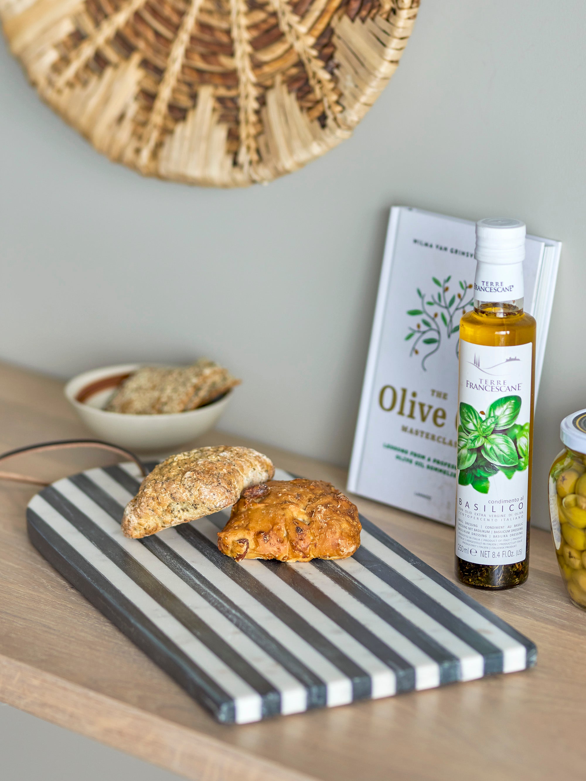 Illuna skärbräda, svart, marmor