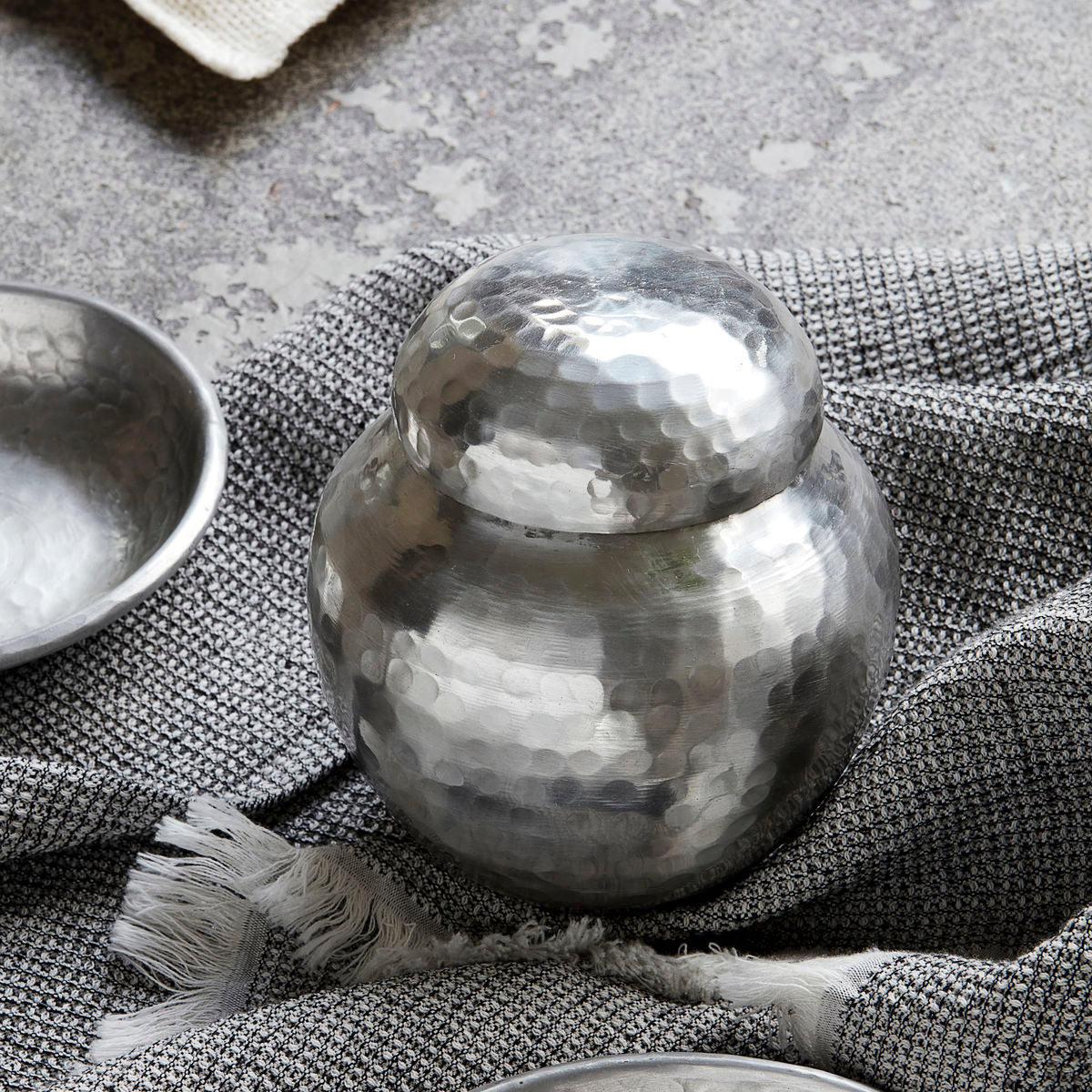 House Doctor - Lagring med lock, galior, silverfinish - Dia: 11,5 cm