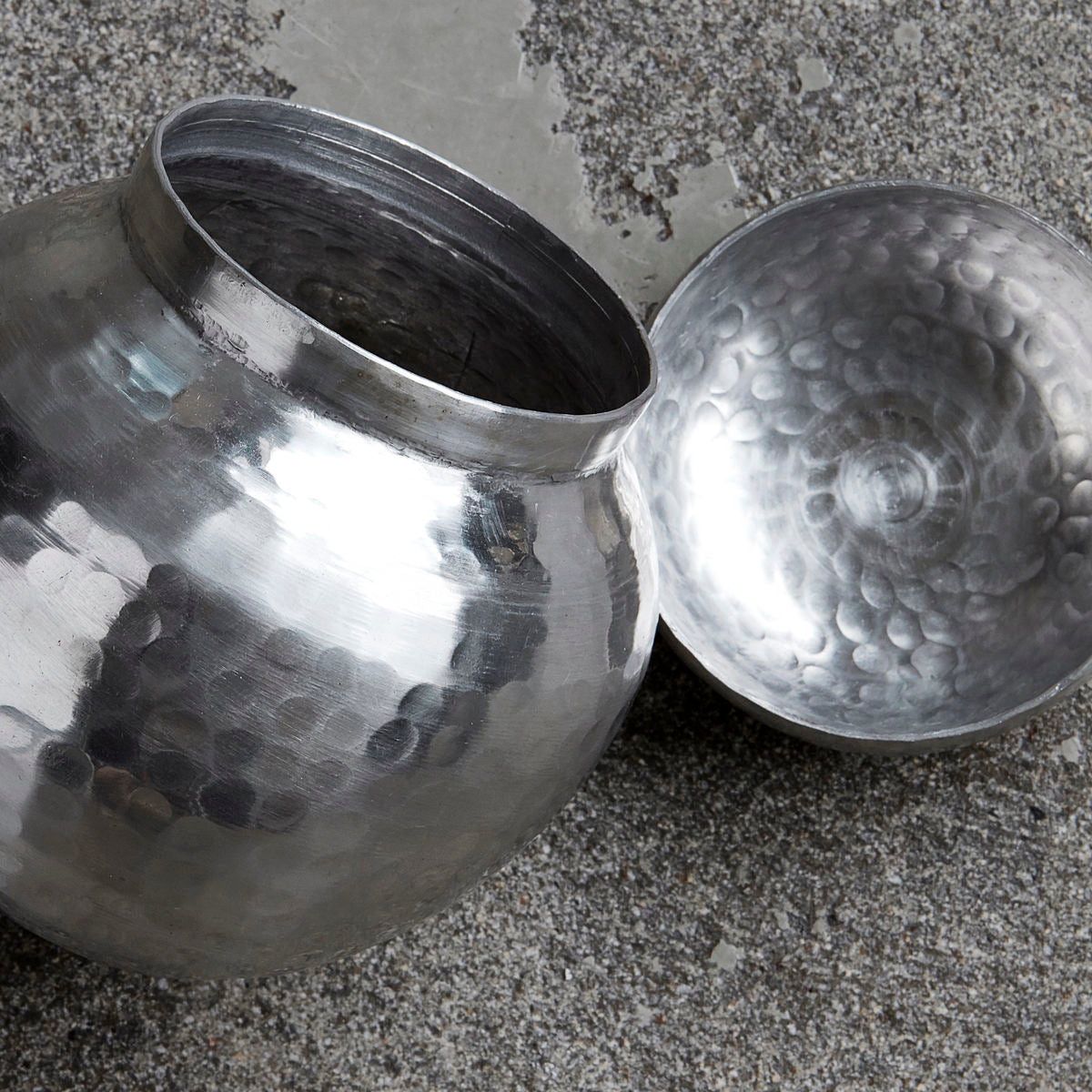 House Doctor - Lagring med lock, galior, silverfinish - Dia: 11,5 cm