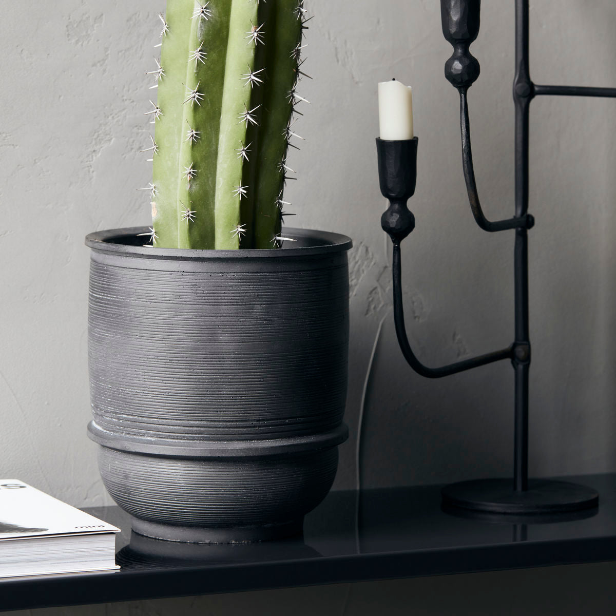 House Doctor - örtkruka, mark, betong - H: 16 cm, dia: 14 cm