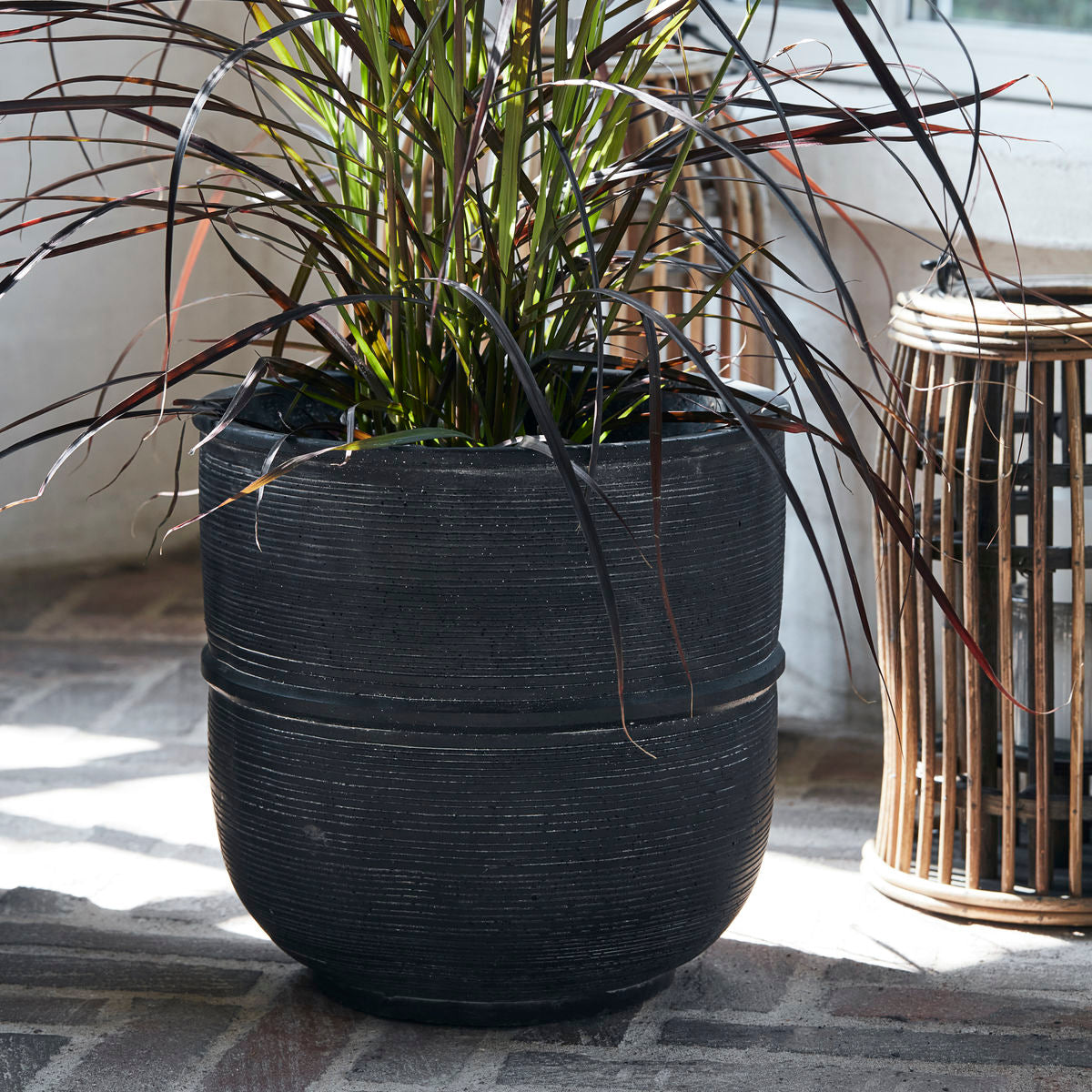 House Doctor - örtkruka, mark, betong - H: 28 cm, dia: 28 cm