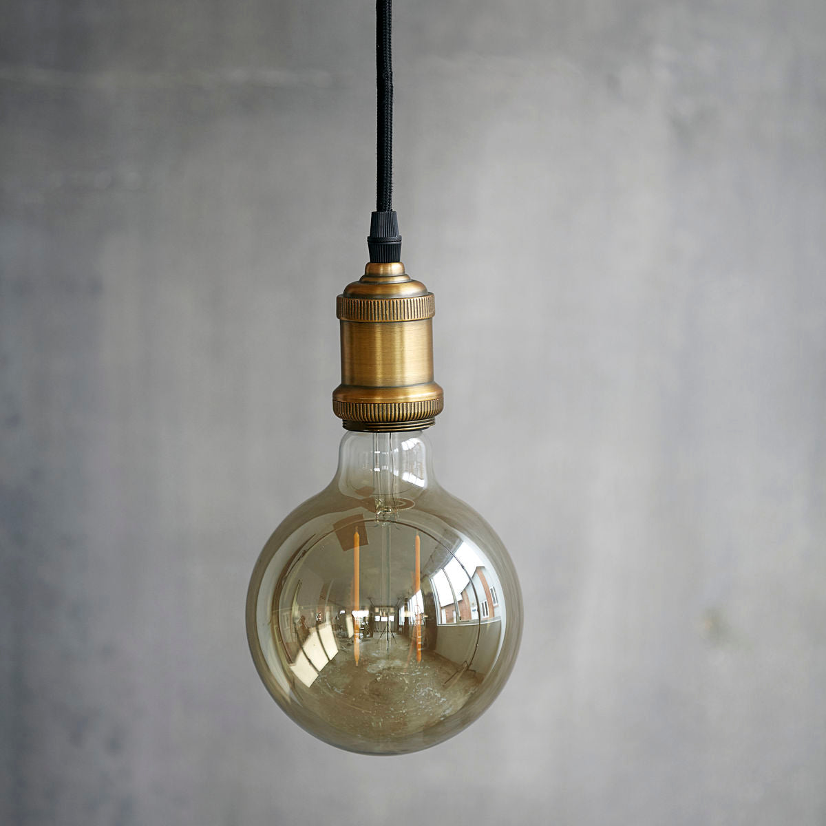 House Doctor - LED-lampa, Grå dekoration - l: 17,5 cm, dia: 12,5 cm