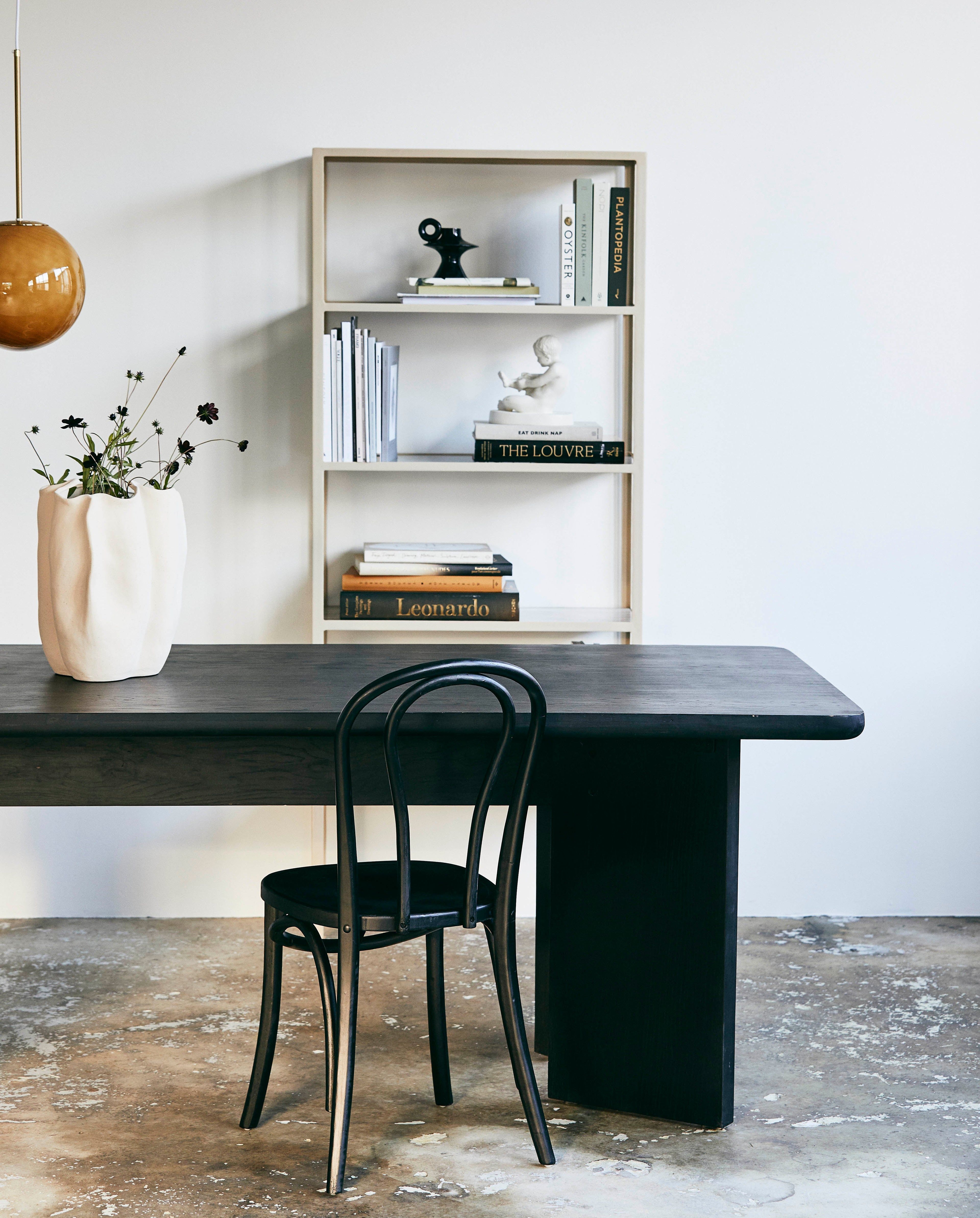 Tisza matbord i ekfanér - svart