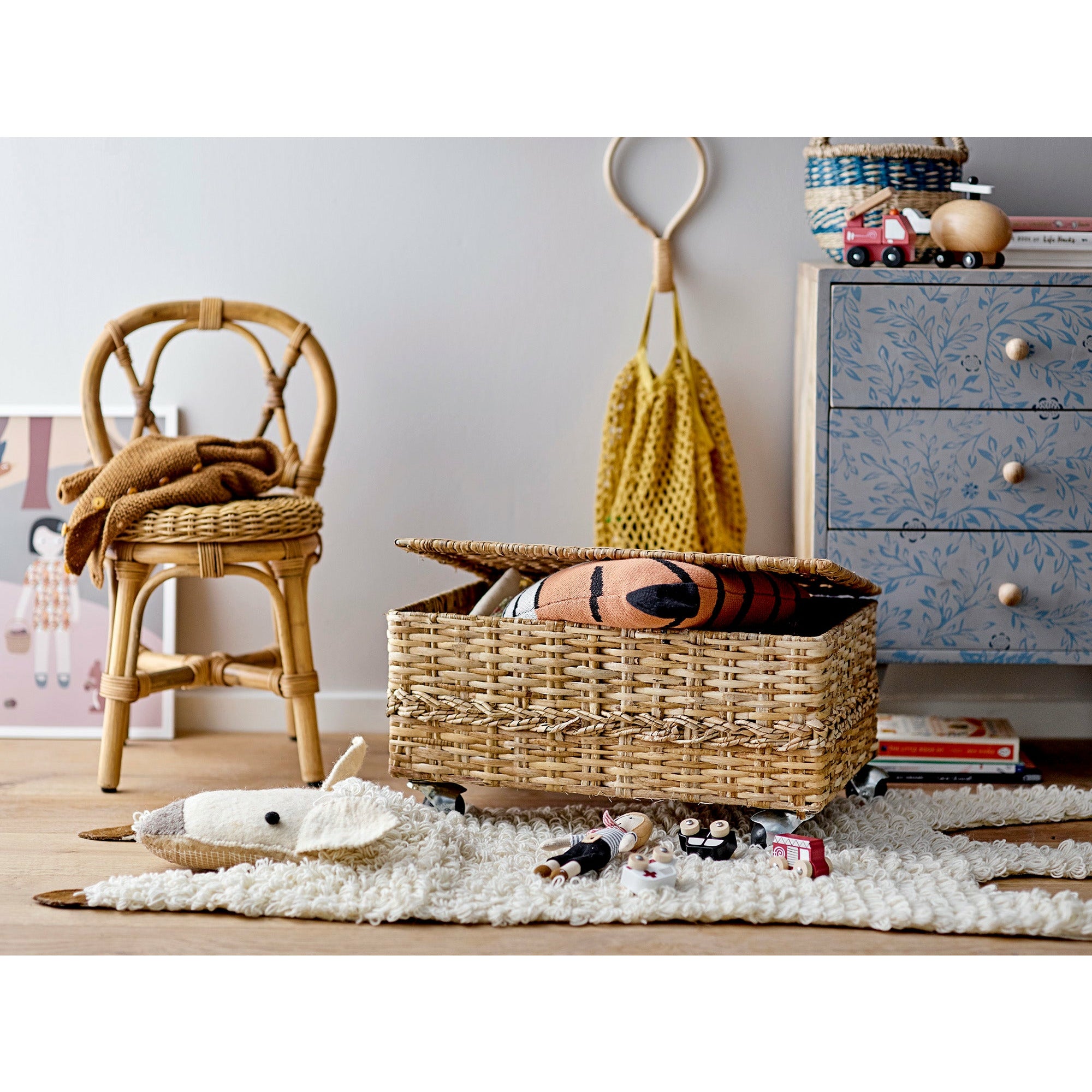 BLOOMINGVILLE MINI Frigga Kommode, Blå, Mango - L46xH60xW30 cm - DesignGaragen.dk.