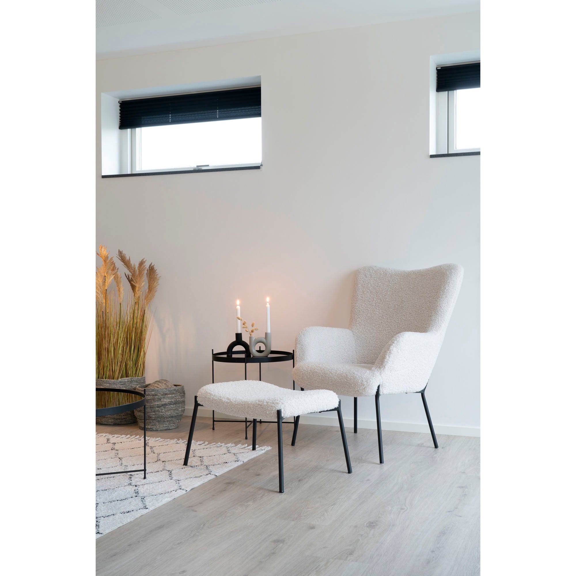 Glasgow Set - Lounge Chair and Foot Pall, White HN1090