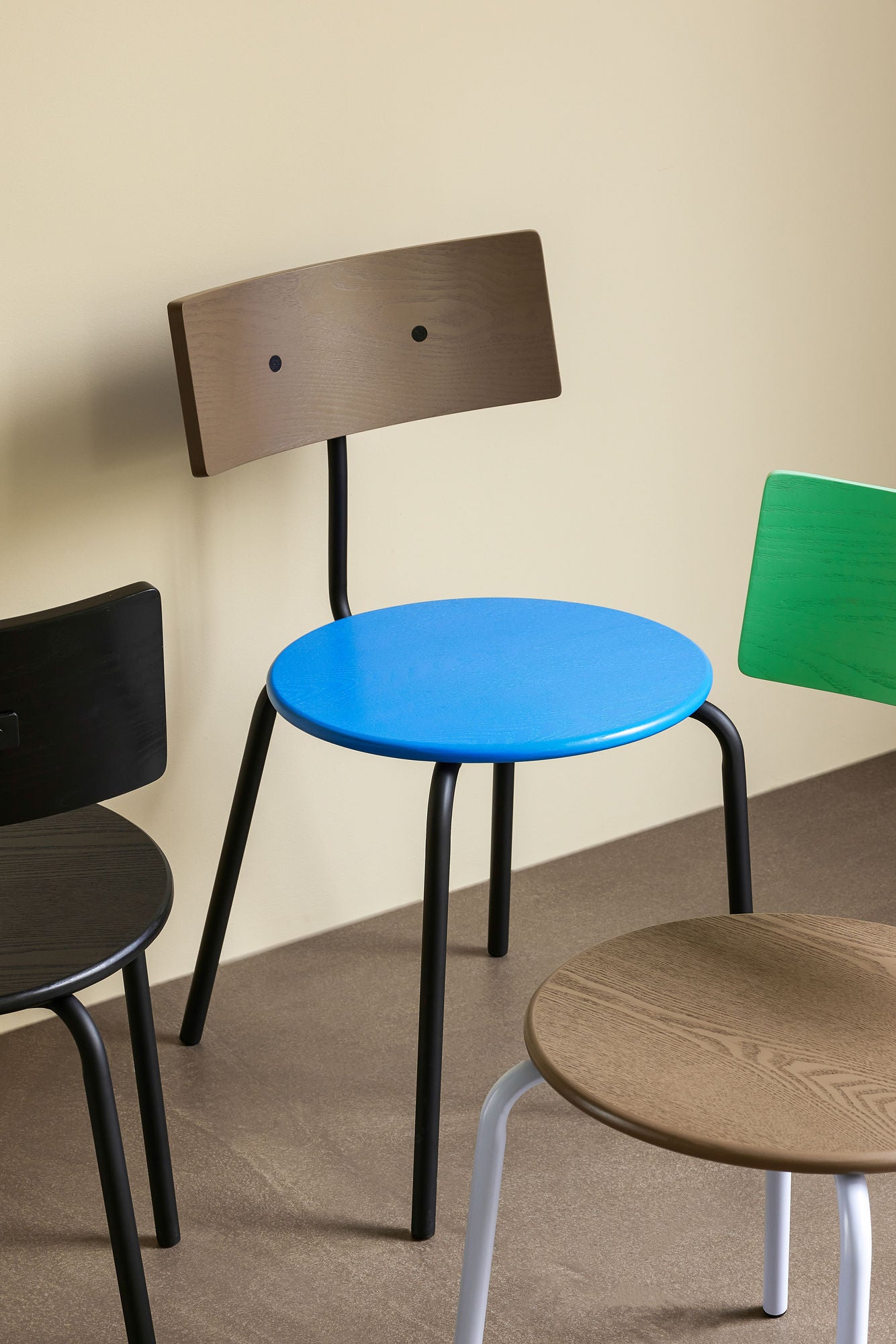 Hübsch koi matstol blå/brun/svart