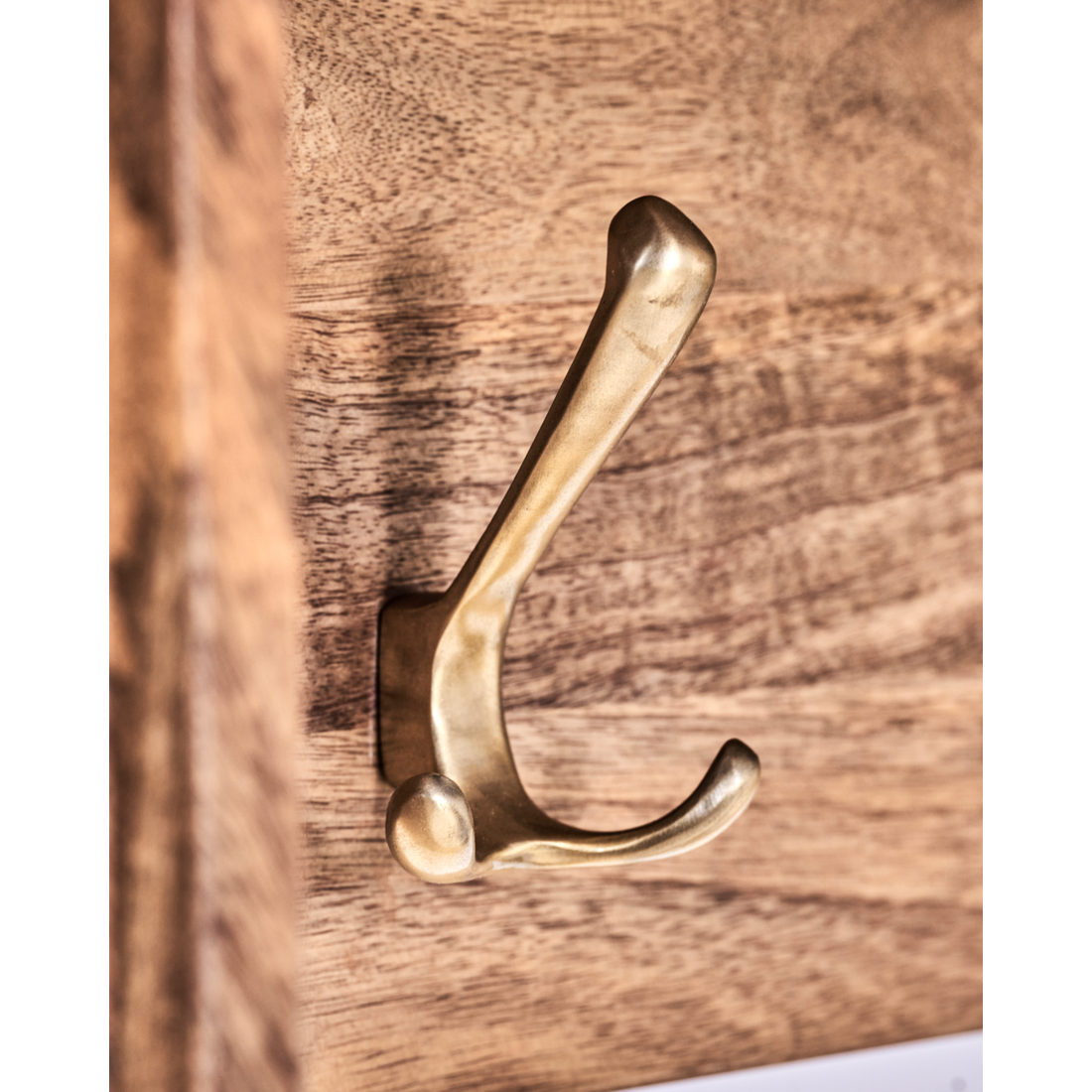 Krokar, hdbalance, antikbrun