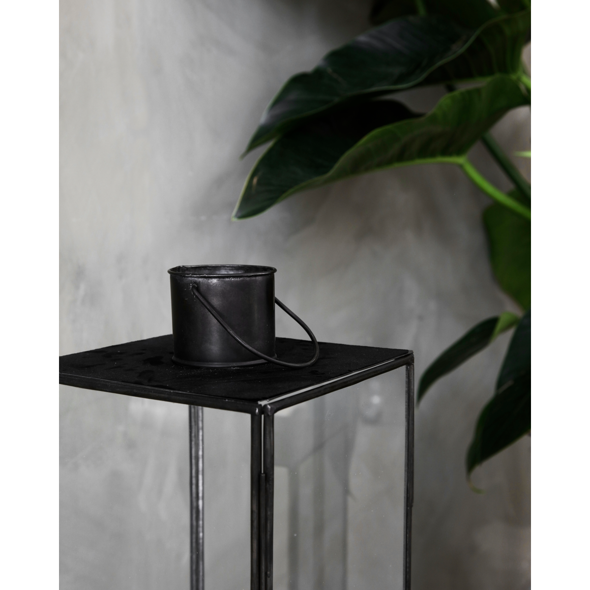 Lyktor, hdnarrow, mörk antik