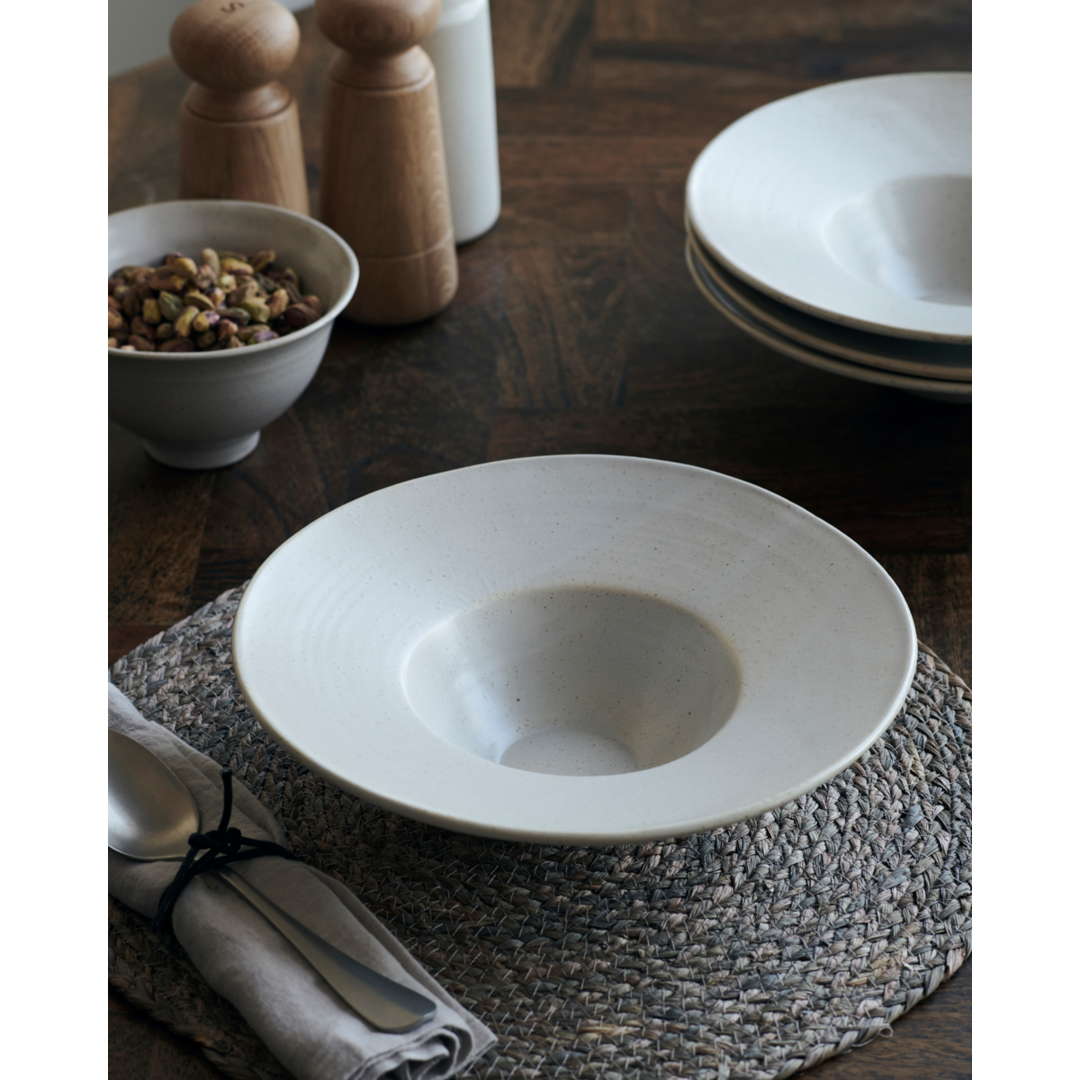 Pastatilla, hdpion, grå;