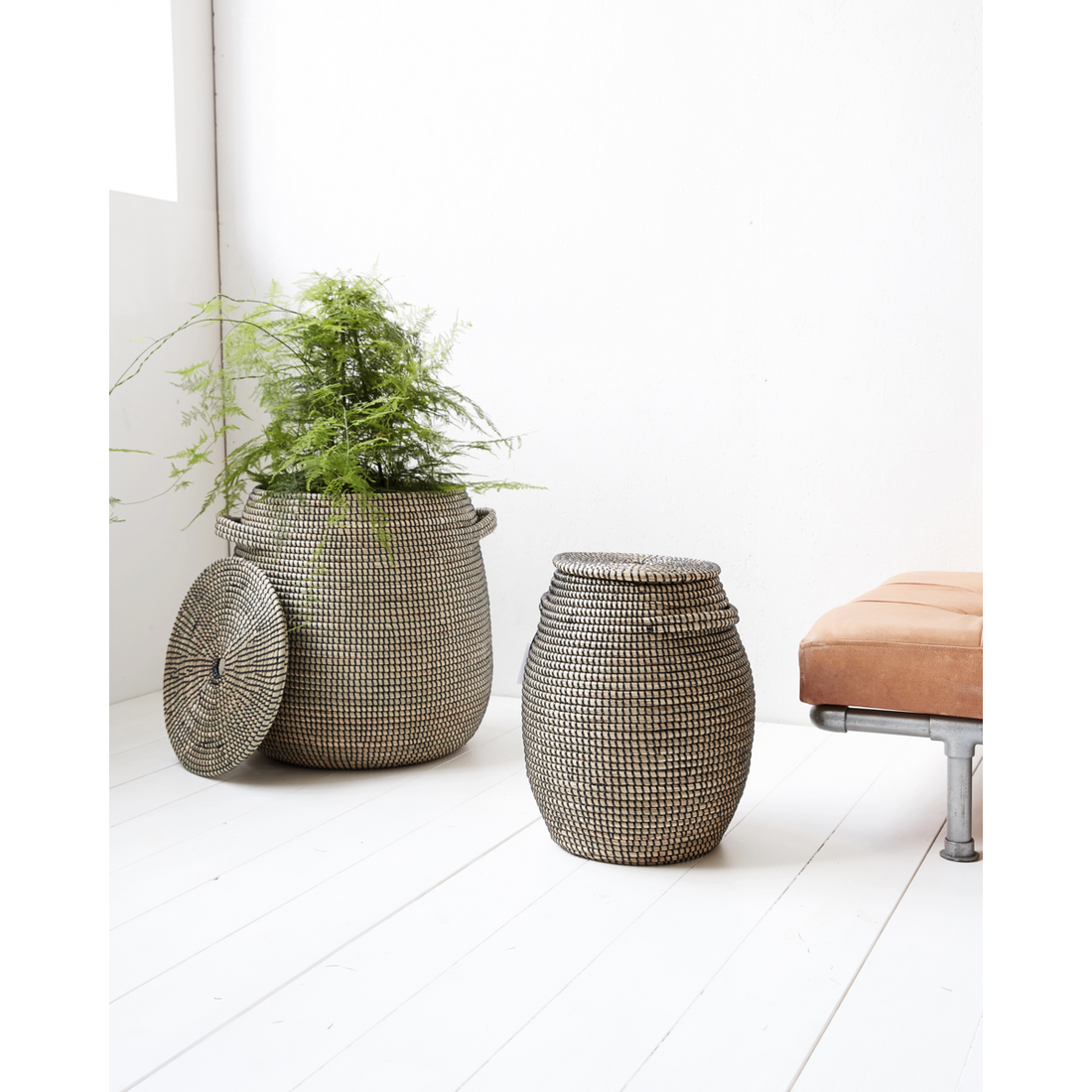 House Doctor - Curve, Hdeffect, Black; Naturlig