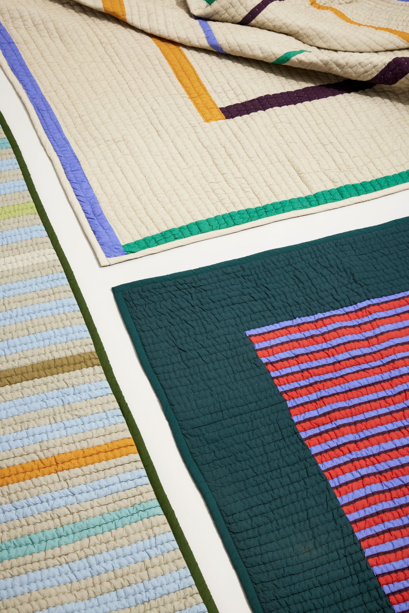 HübSch Twist Bedstrast Block 260x260 Dark Green/Multicolor