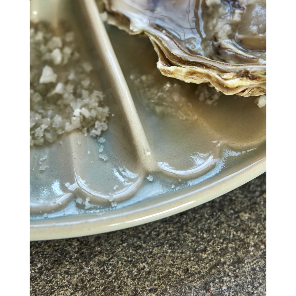 Serverande maträtt, hddiva, ljusblå