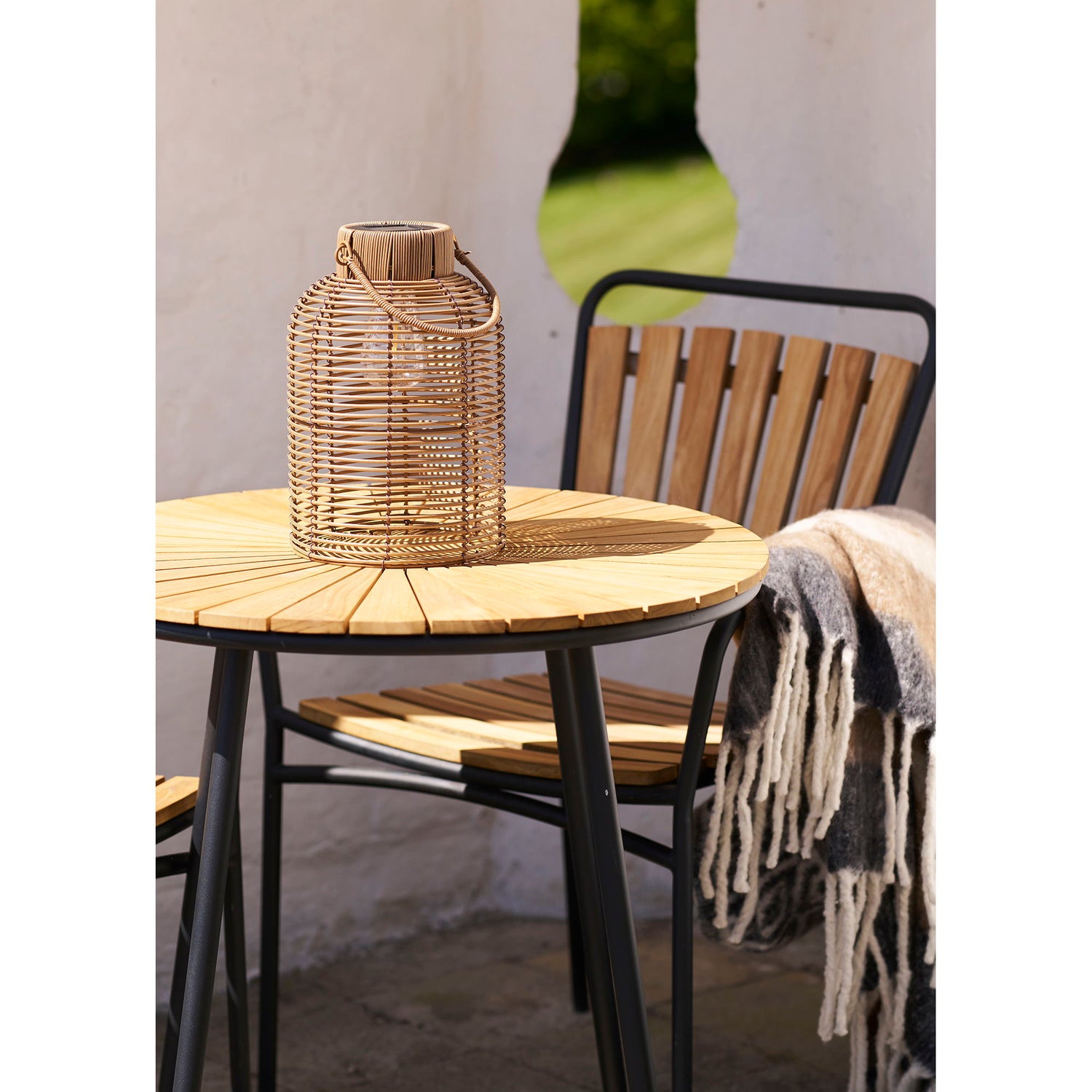 Brentford Lamp - Lampa, natur, integrerade solceller