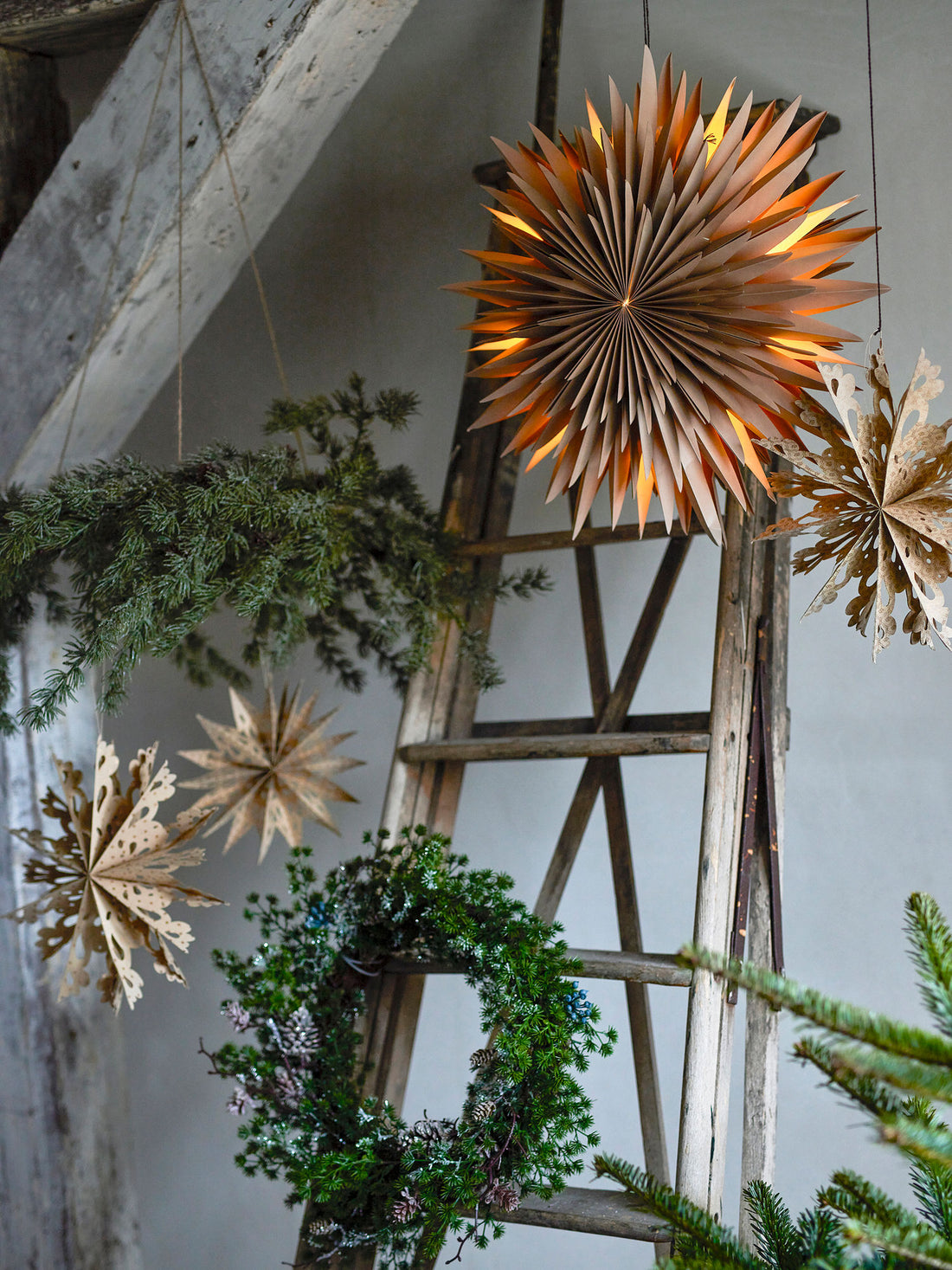 Bloomingville Cedar Wreath, Green, Artificial Flowers