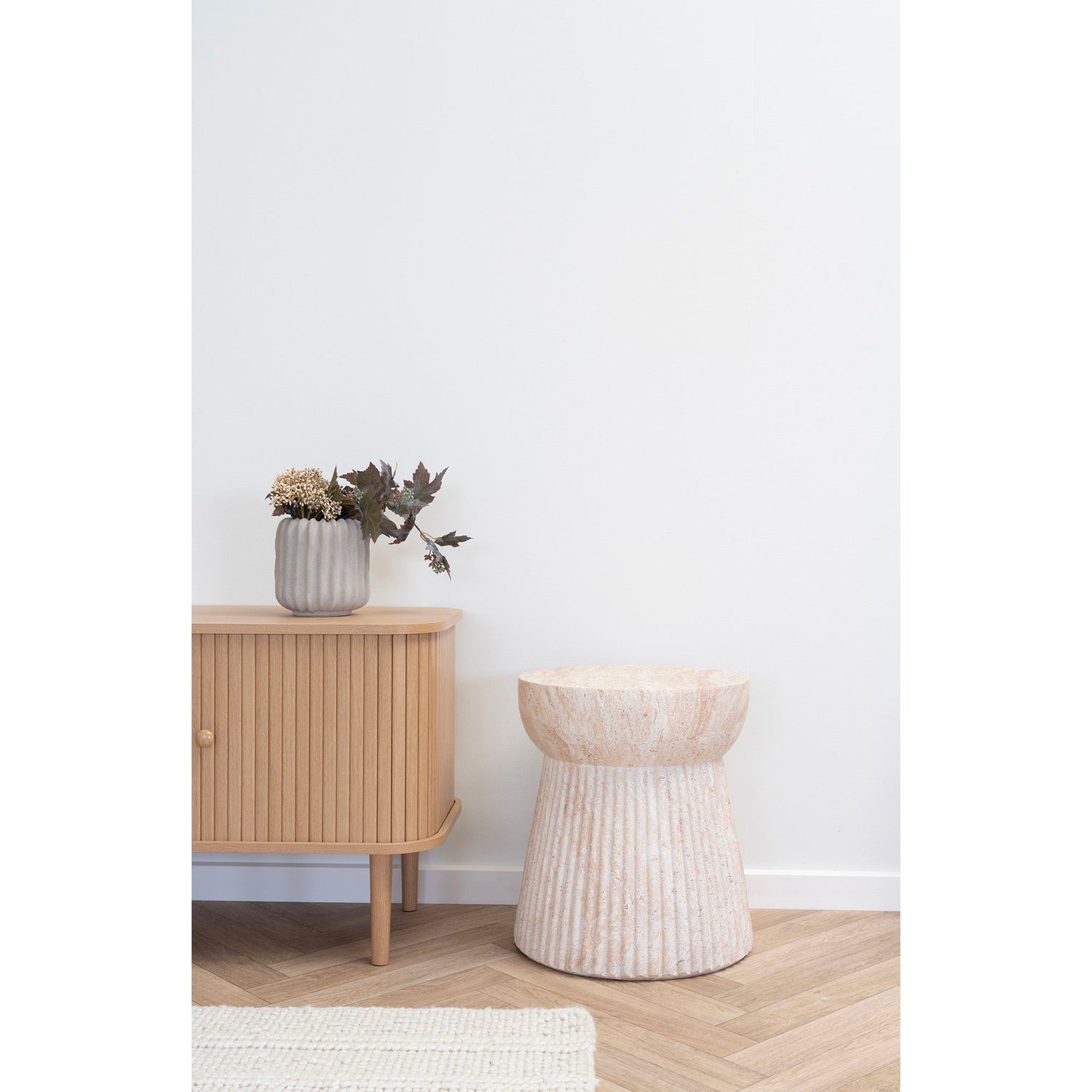 Sidobord, fiberlera, natur&lt;br&gt;Ø47.5x41 cm