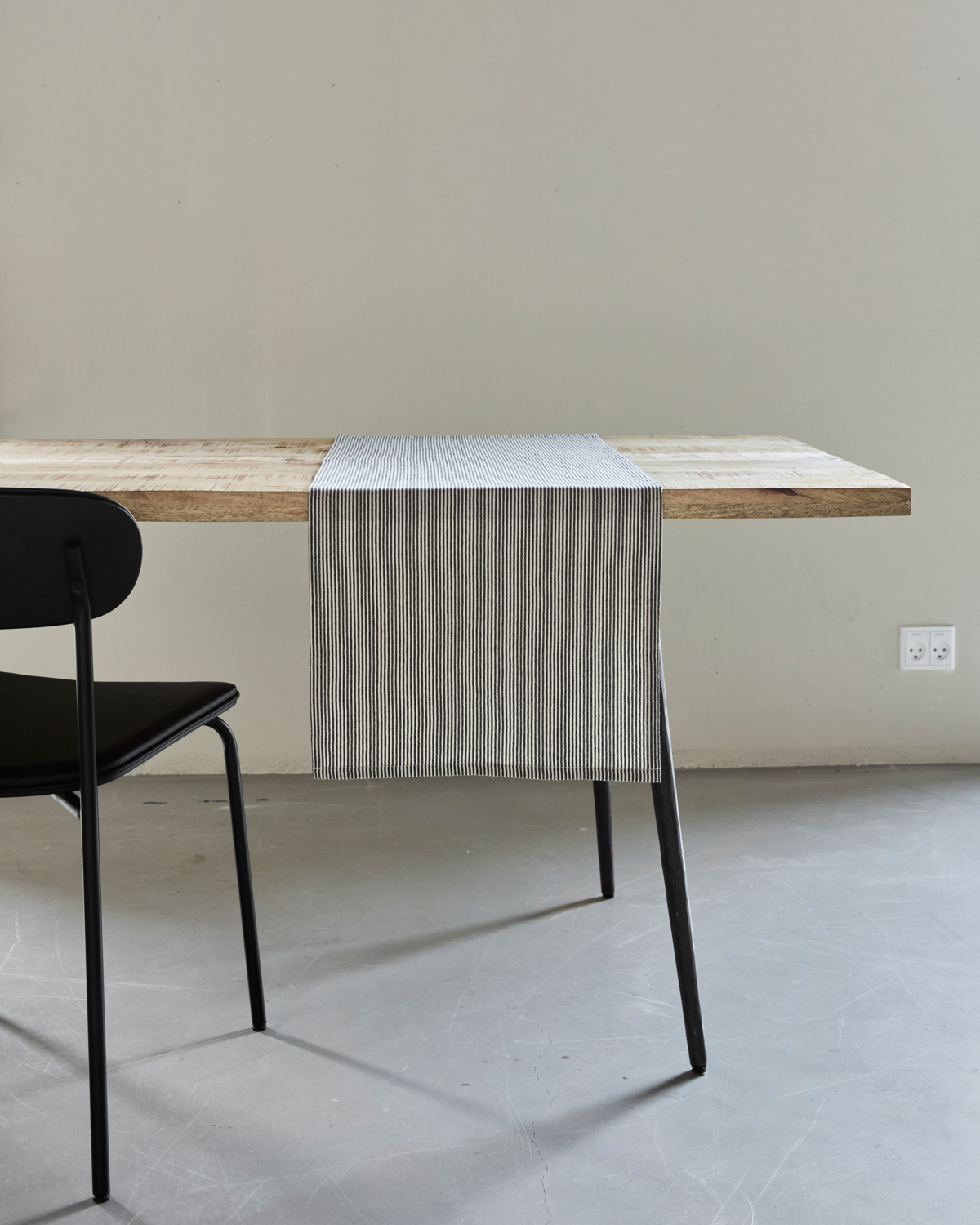 Bordslöpare, HDBlock, Sand; Svart