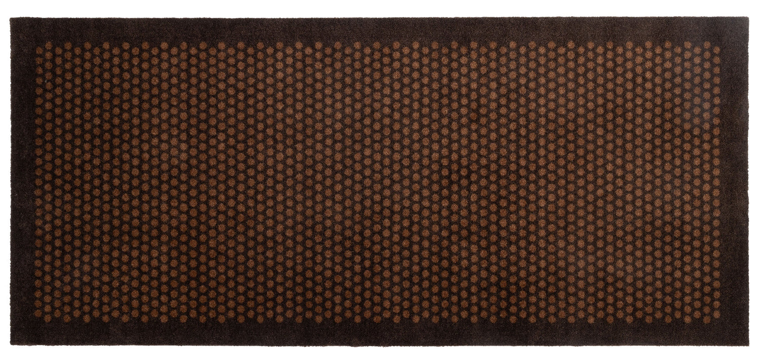 NYHED - TÆPPE/MÅTTE 90 x 200 CM - DOT/COGNAC-DARK BROWN - Tica Copenhagen - DesignGaragen.dk