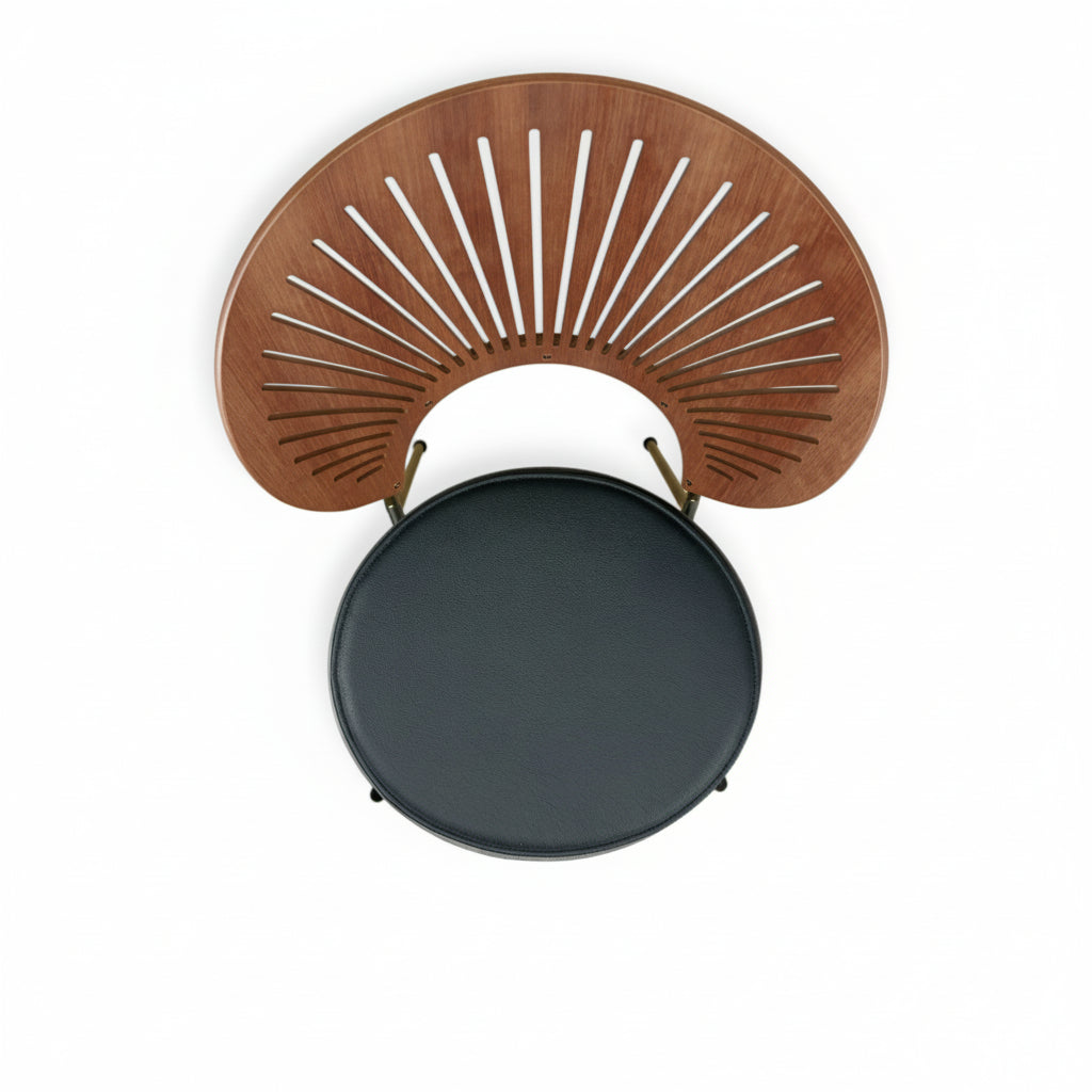 Lyxdyna till Nanna Ditzel Trinidad stolen i - svart läder