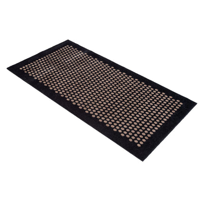 Golvmatta 67 x 120 cm - prickar/svart sand