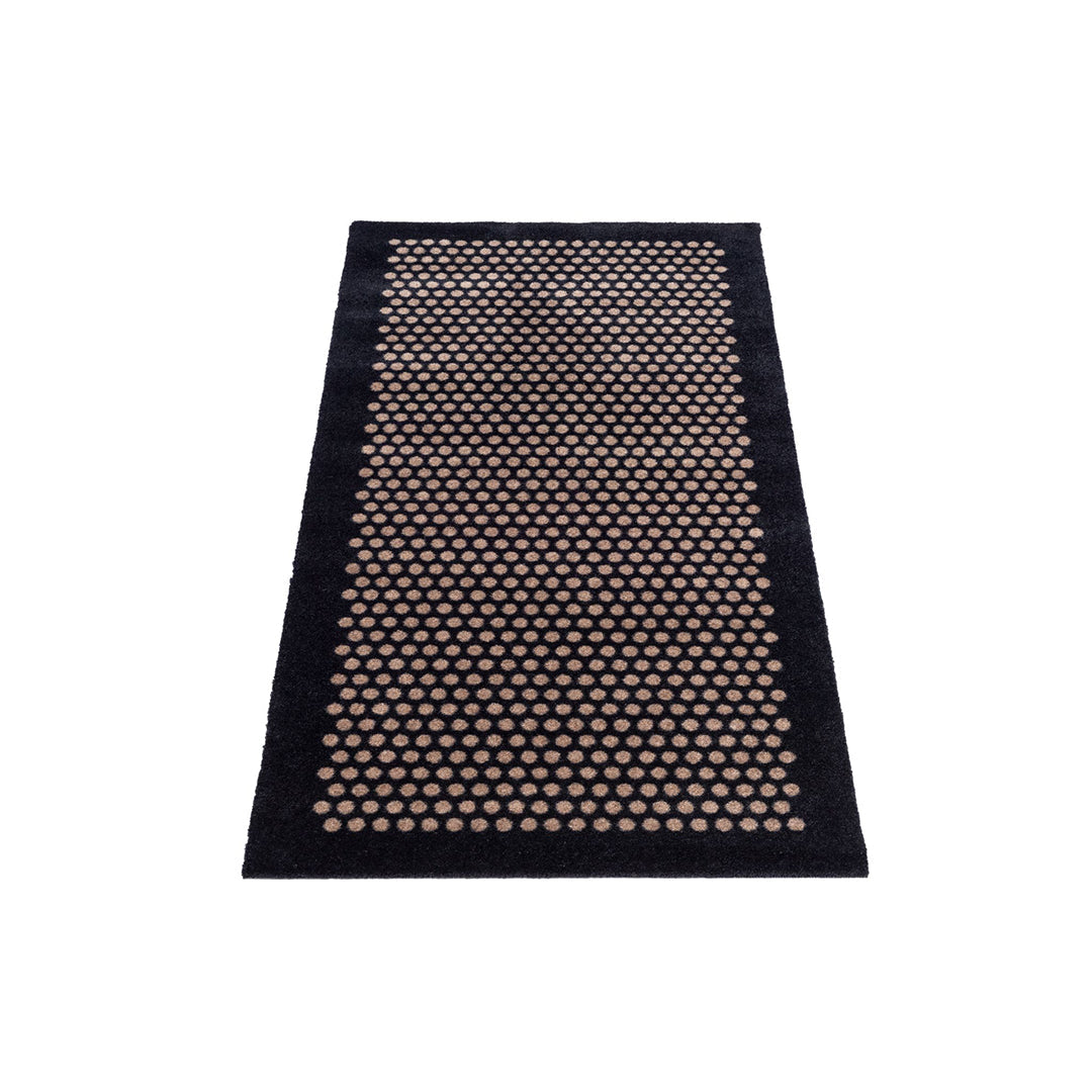 Golvmatta 67 x 150 cm - prickar/svart sand