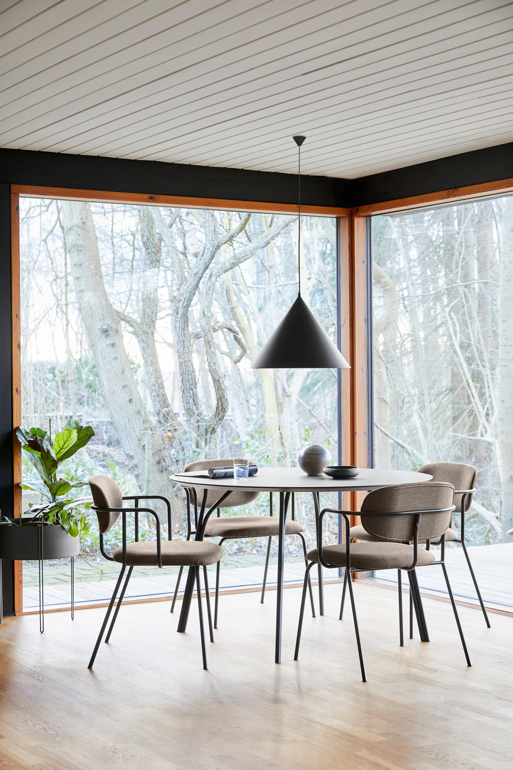 Tree Matbord (120 cm) - Svart/Svart