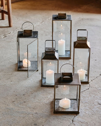 ANTIK lykta i järn - h30 cm - guldfinish