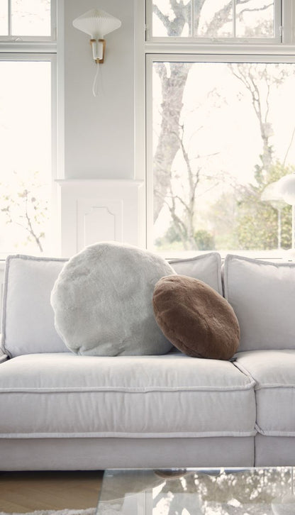 Lammskinnskudde | Sammet | Mockasin | Dubbelsidig | Ø45 cm &amp; Ø62 cm