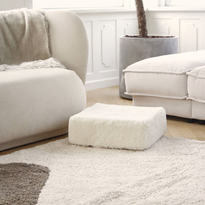 Poff | Korthårig | Nya Zeeland | 40x40x13 cm