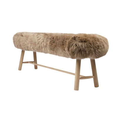 Bänk med lammskinn | Ek