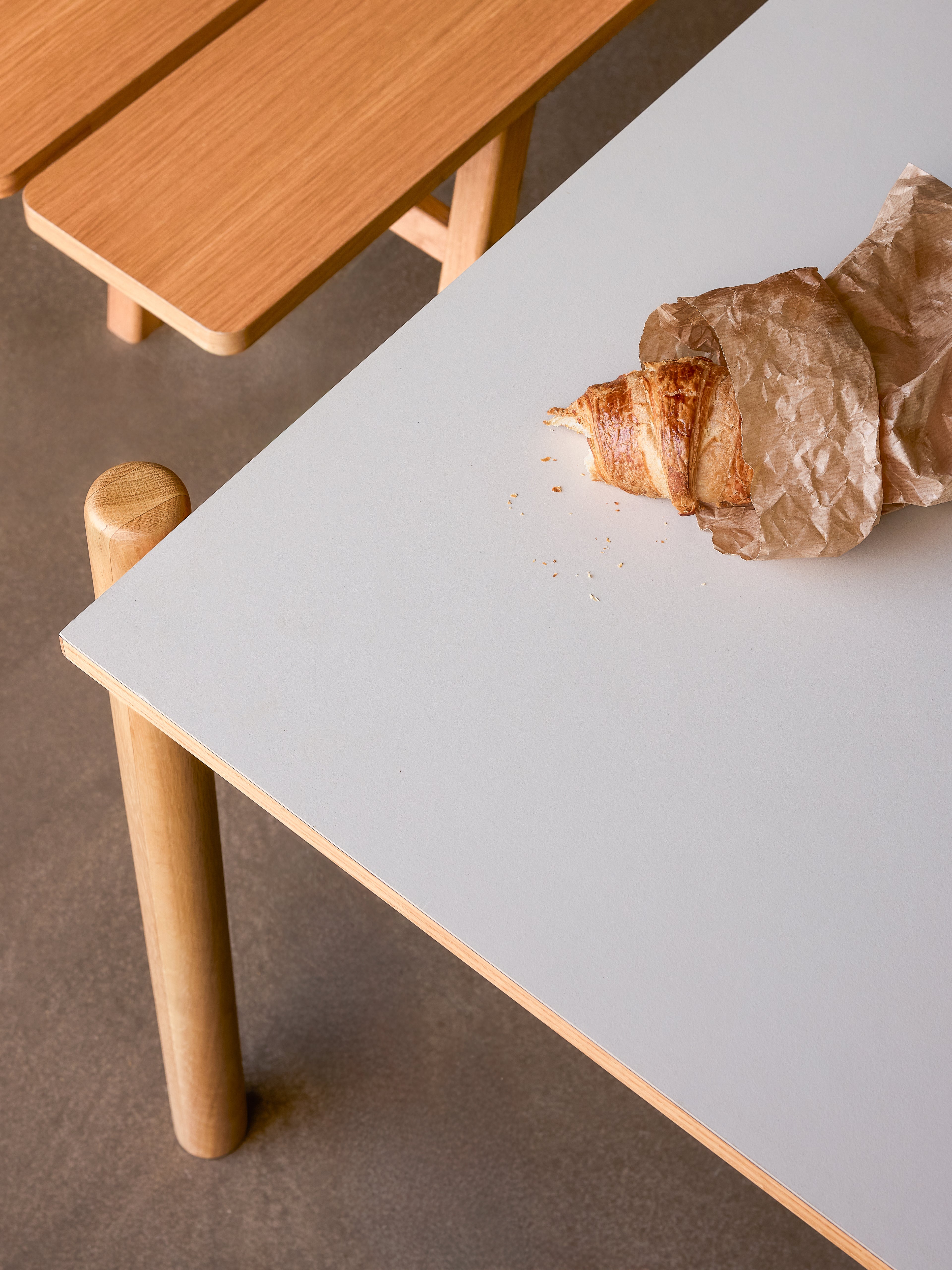 Snedt matbord rektangulärt grått - 190x107xh75cm